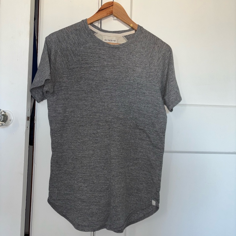 On the Byas Heather Gray Short Sleeve Tee